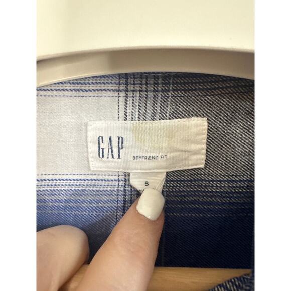 Gap Oversized Boyfriend Style Plaid Flannel Button Down Shirt, Womens Small - Picture 4 of 5
